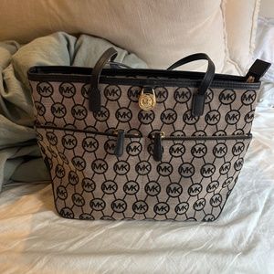 Medium Michael Kors Tote